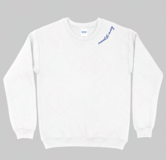 "Mount St. Mary" Embroidered Collar Sweatshirt in White/Purple